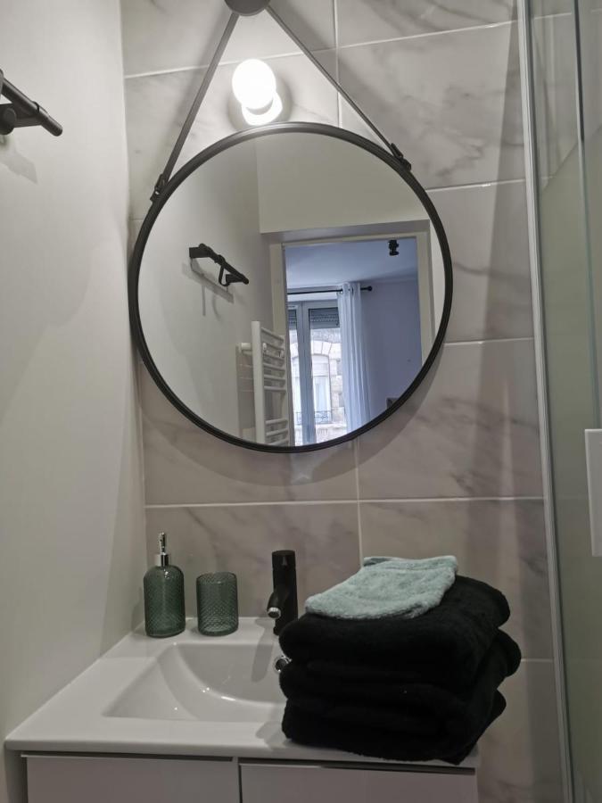 Studio Cosy Et Renove A 2 Pas Gare Reims Centre - Rue Appartement Buitenkant foto