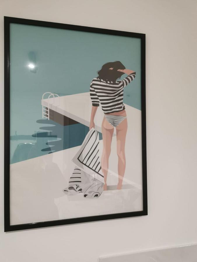 Studio Cosy Et Renove A 2 Pas Gare Reims Centre - Rue Appartement Buitenkant foto